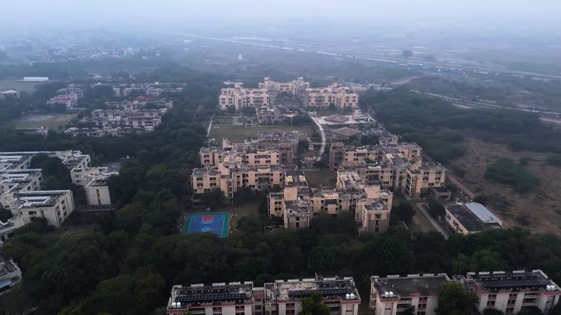 IIT Kanpur · Drone still 15